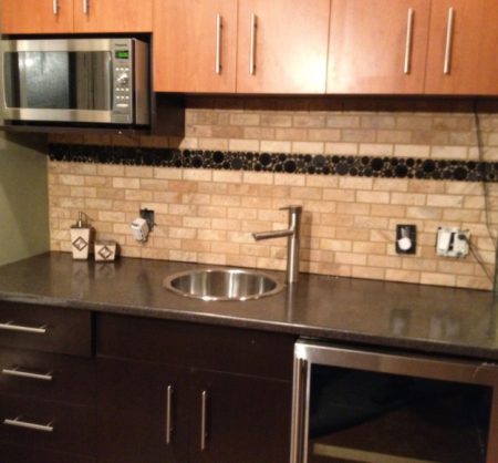 Travertine Tile Kitchenette Backsplash - Royal Bay