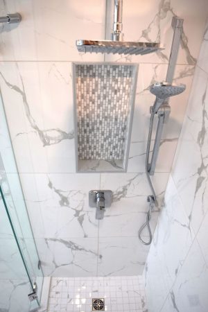 Walk In Shower with Niche Box Detail - Feltham