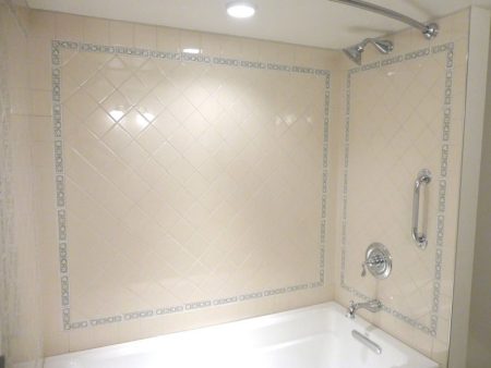 Shower Tile Diagonal Layout with Border, Grab Bar - Quadra