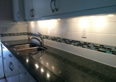 Subway Tile with Glass Mosaic Accent Band - Victoria BC