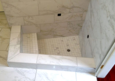 Porcelain Tile Bathtub Shower - Broadmead