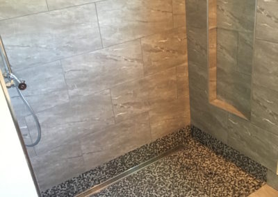 Curbless Shower with Line Drain, Mosaic Tile Pan and Niche box with Glass Shelves - Fernwood