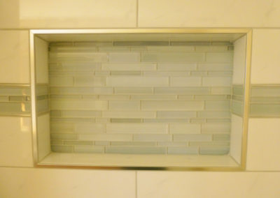 Tub Surround Shower with 2 Niche Boxes, Glass Tile Accent Band Detail 2 - Swan Lake